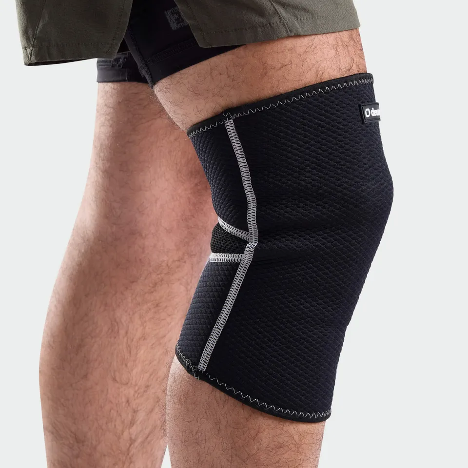 deuser-kniebandage-neopren-gr-e-m-f-r-sport image 1