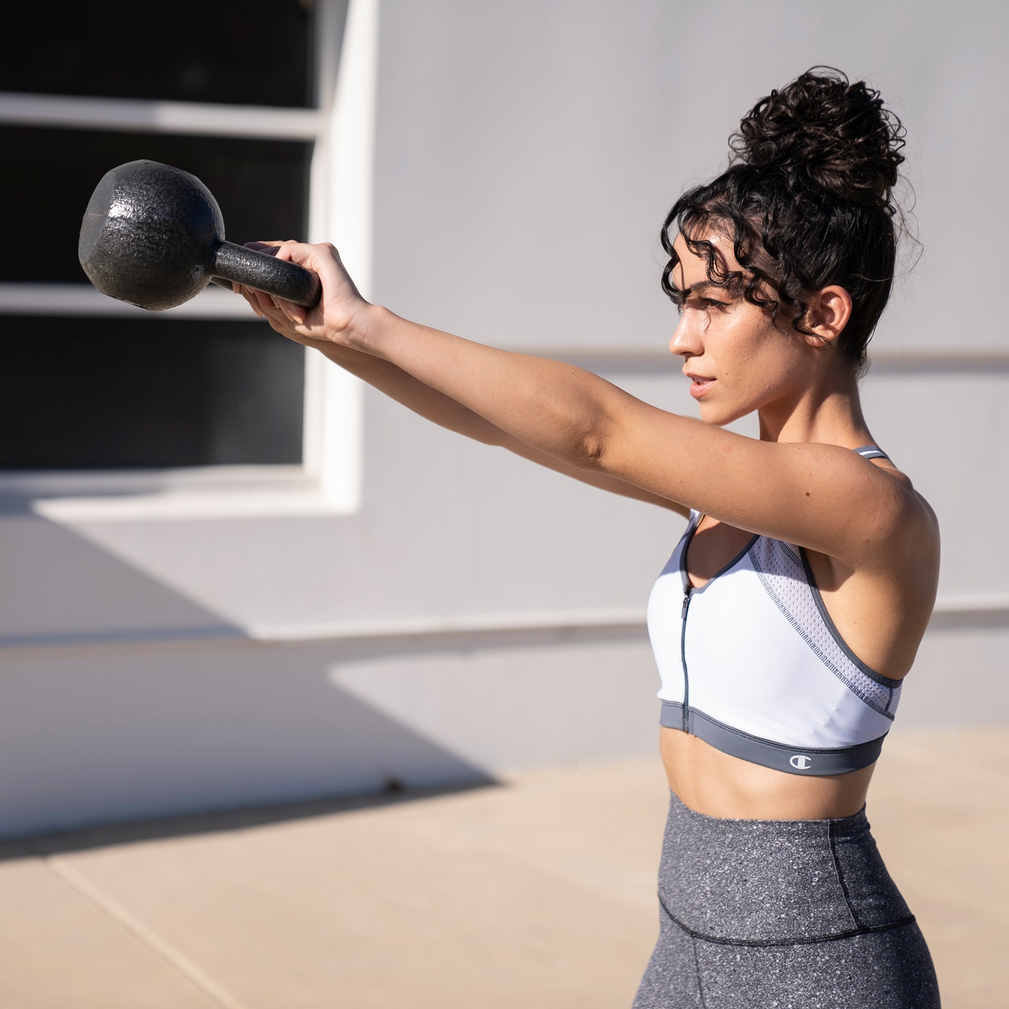 marcy-hkb-015-kettlebell-6-8kg-gusseisen-hammertone image 2